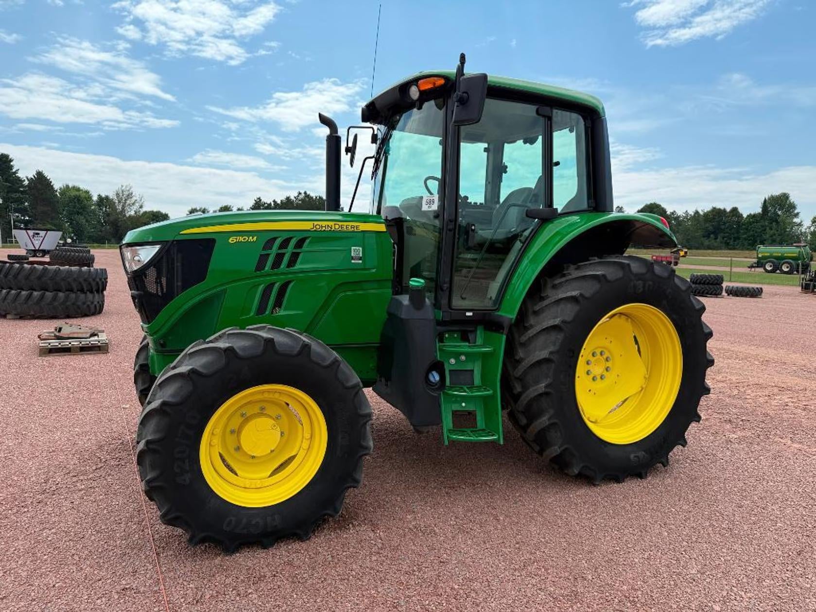 2019 John Deere 6110M Equipment Image0