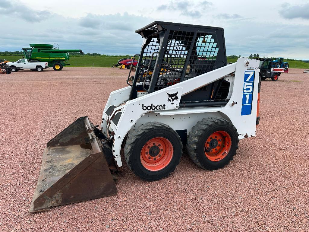 Image of Bobcat 751 Primary image