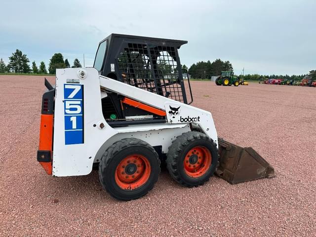 Image of Bobcat 751 equipment image 3
