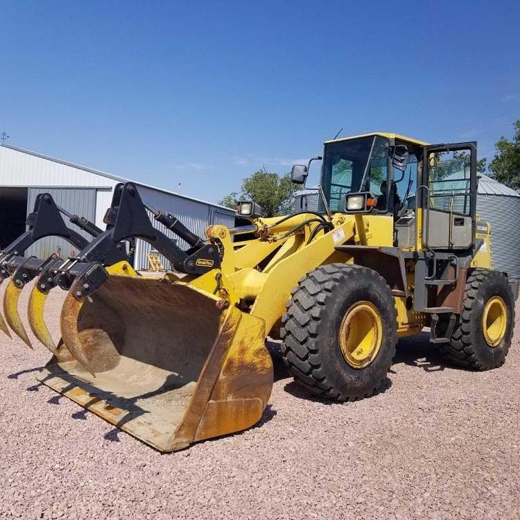 Komatsu WA380 Equipment Image0