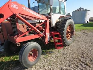 International Harvester 1256 Equipment Image0