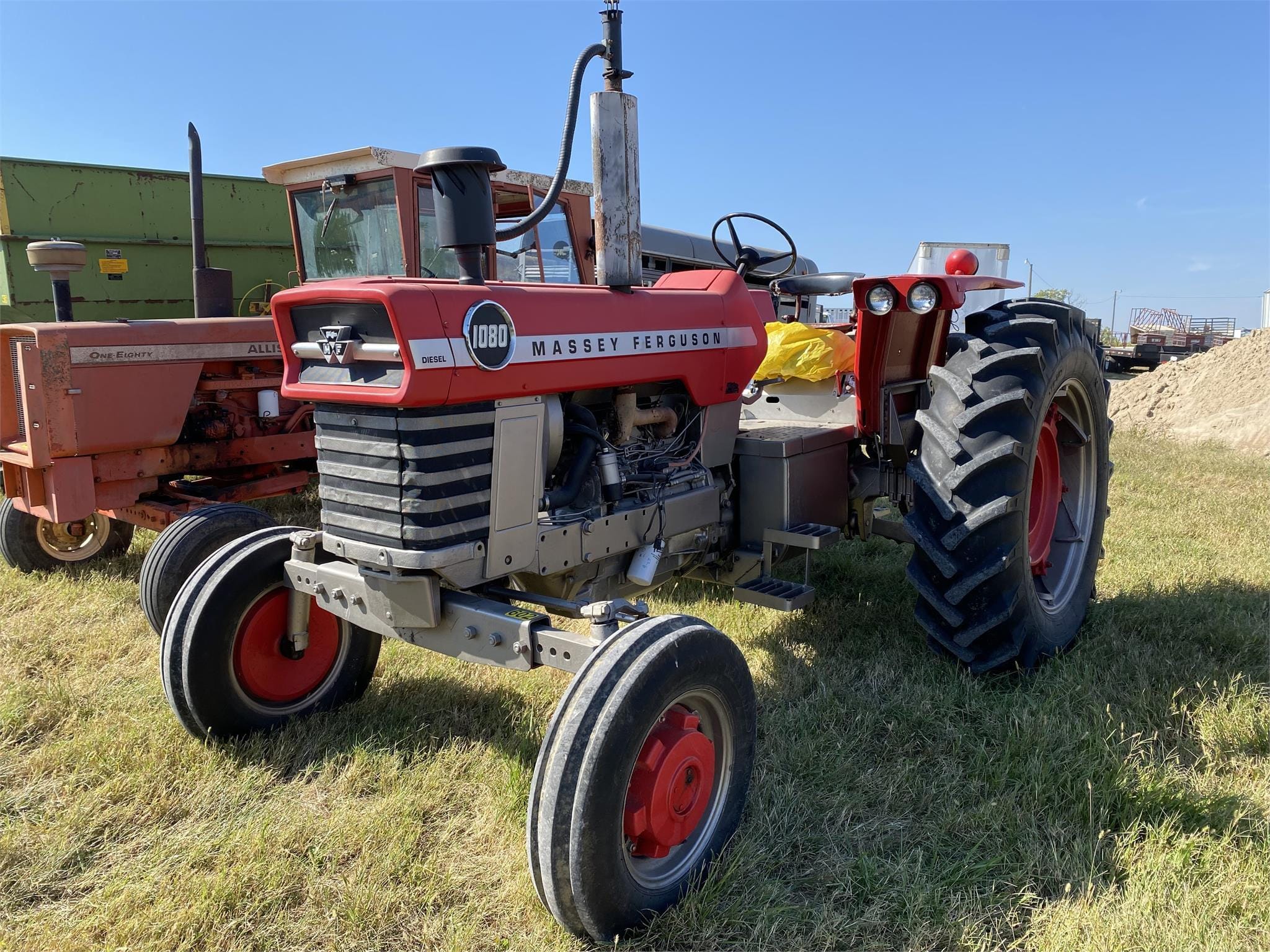 Main image Massey Ferguson 1080
