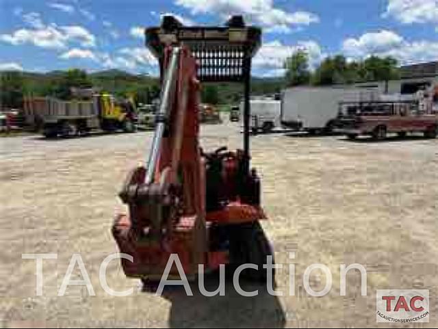 Image of Ditch Witch XT855 equipment image 4