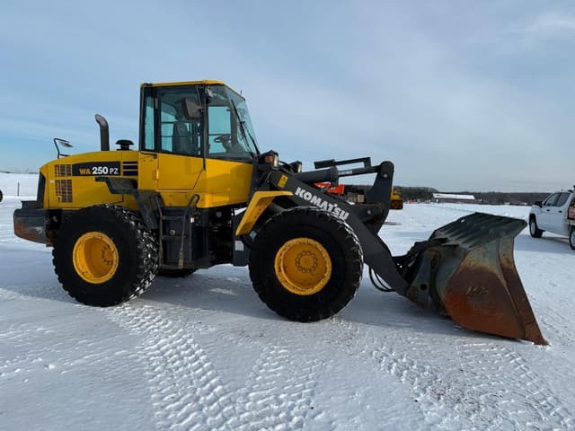 Image of Komatsu WA250PZ equipment image 2