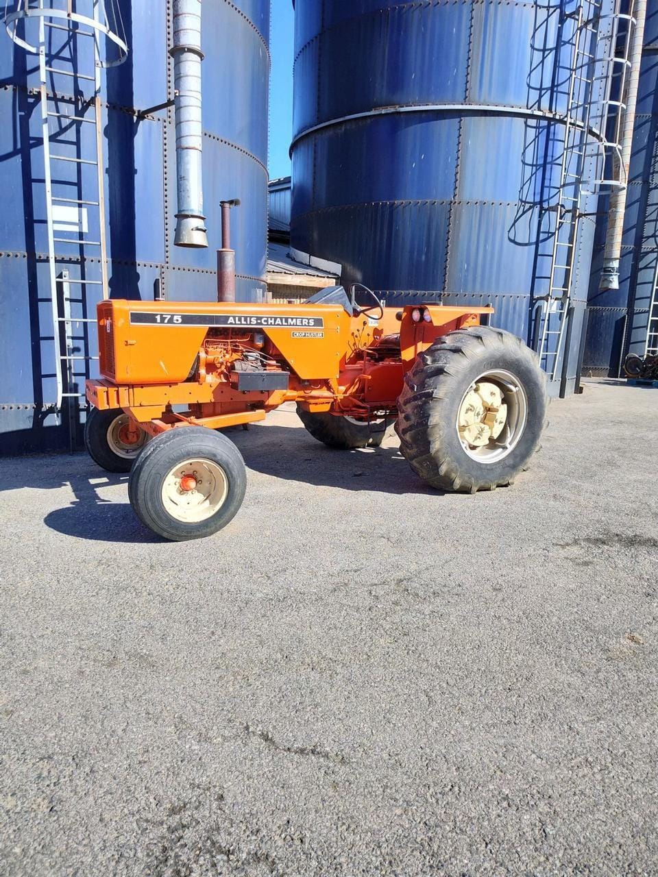 Main image Allis Chalmers 175
