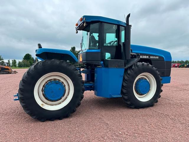 Image of New Holland 9384 equipment image 3