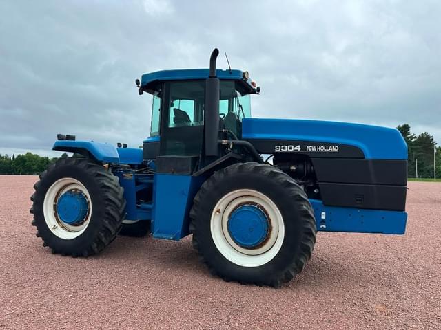 Image of New Holland 9384 equipment image 2