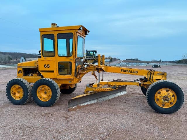 Image of Fiat-Allis 65 equipment image 2