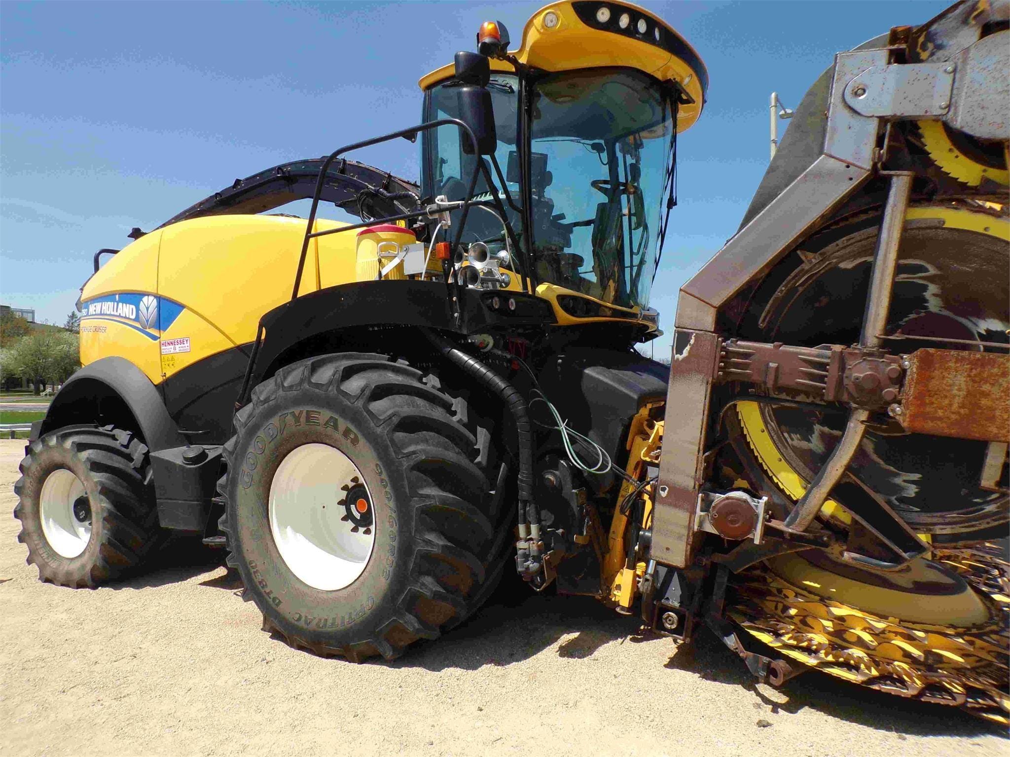Main image New Holland FR780