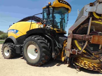 Main image New Holland FR780