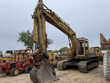Main image Caterpillar 235