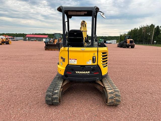 Image of Yanmar Vio35-6A equipment image 3