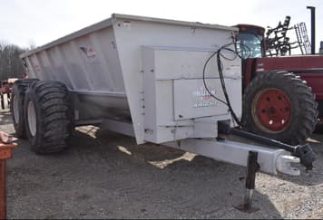 Main image Kuhn Knight 8141