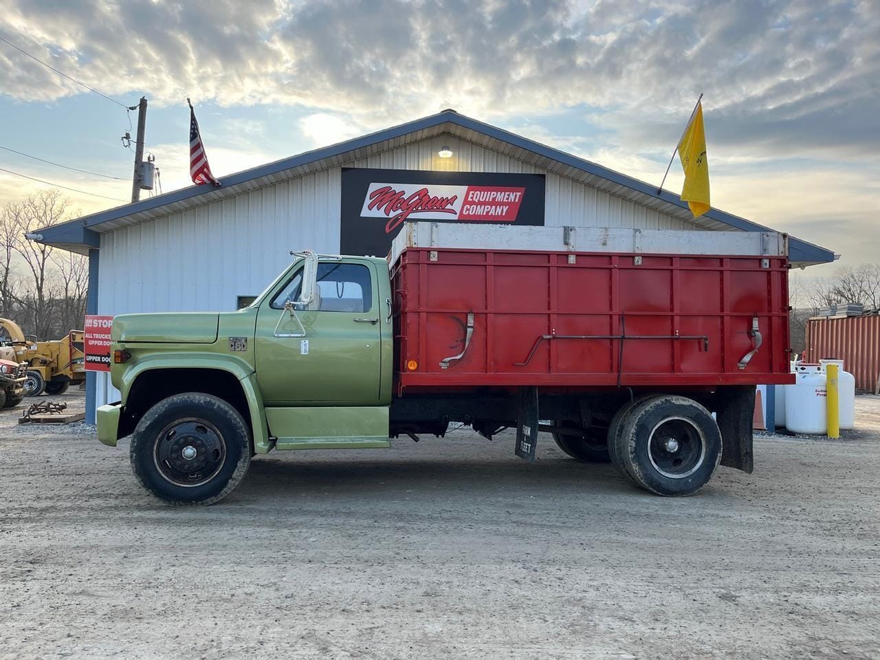 Main image Chevrolet C60