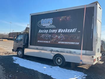 Main image Isuzu NPR