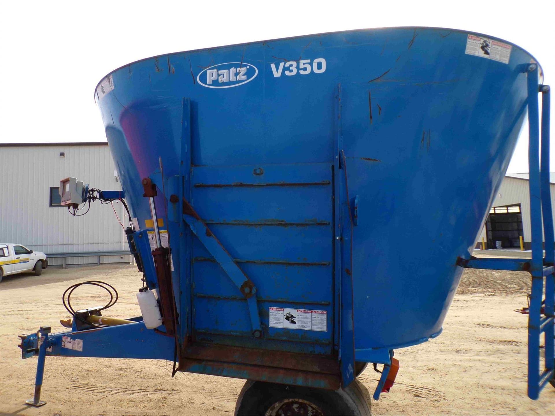 Patz V350 Hay and Forage Grinders/Mixers for Sale Tractor Zoom