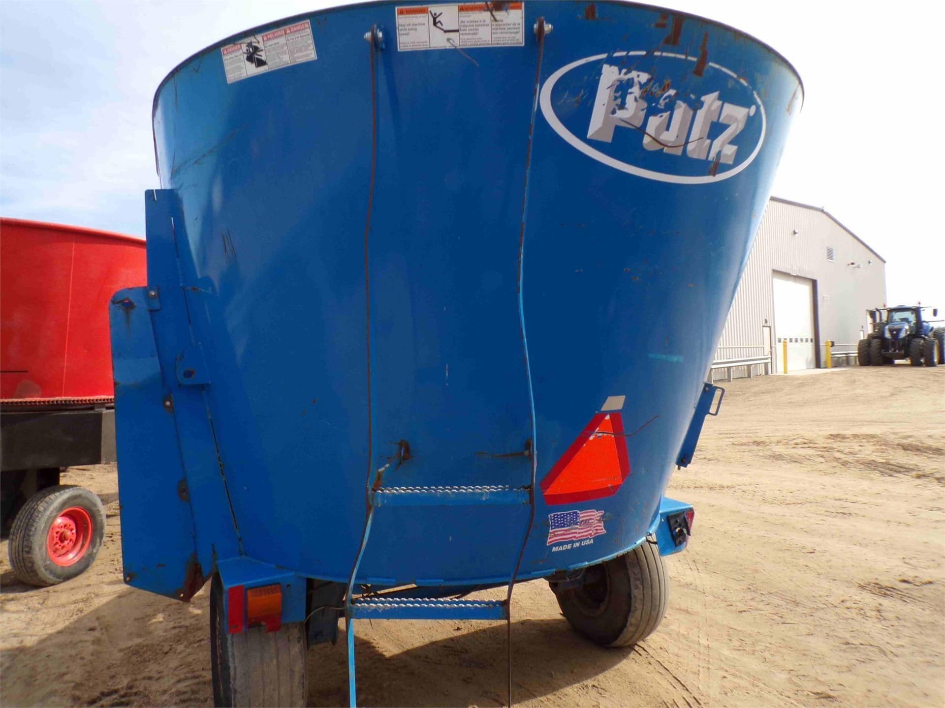 Patz V350 Hay and Forage Grinders/Mixers for Sale Tractor Zoom