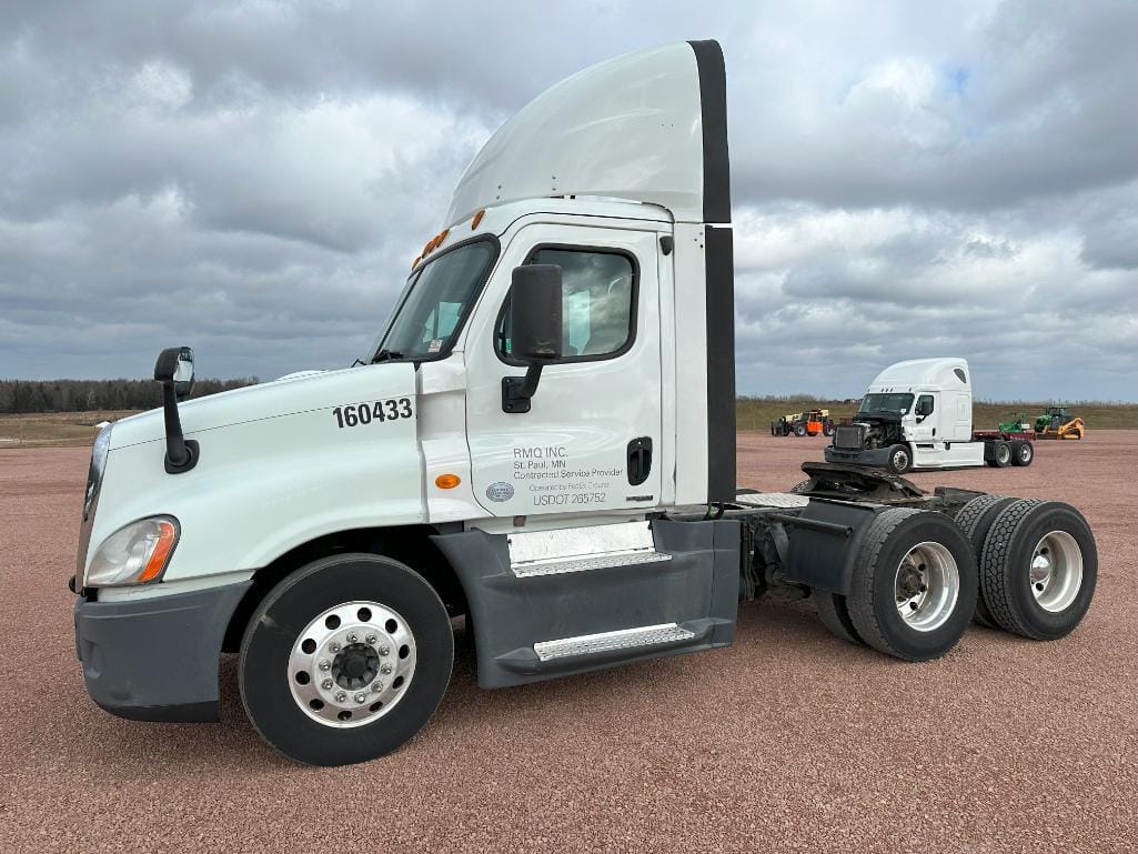 Main image Freightliner Cascadia 113 Evolution