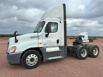Main image Freightliner Cascadia 113 Evolution