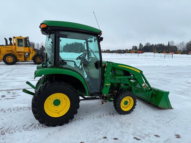 Image of John Deere 3033R equipment image 3