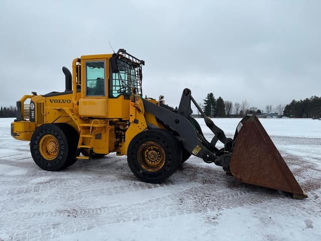 Image of Volvo L90E equipment image 2