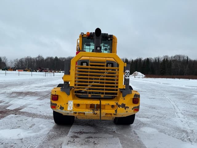 Image of Volvo L90E equipment image 4