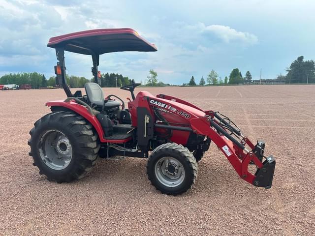 Image of Case IH Farmall 40 equipment image 2