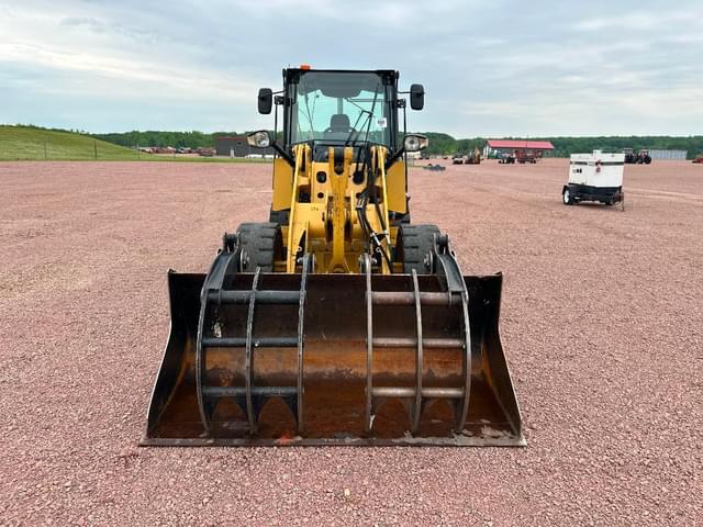 Image of Caterpillar 906M equipment image 1