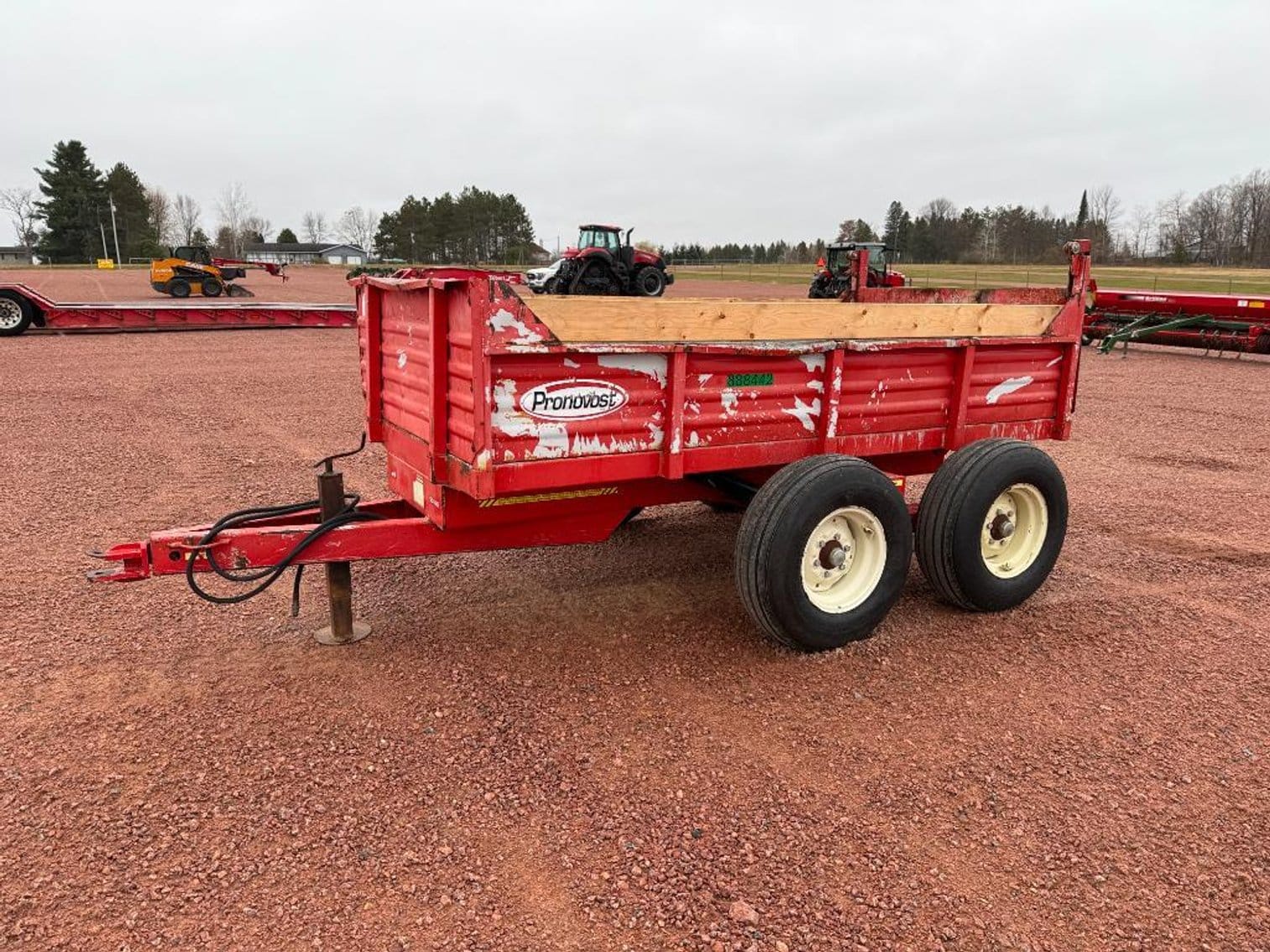 Pronovost P-516 Equipment Image0