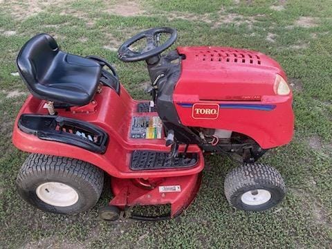 Main image Toro LX425