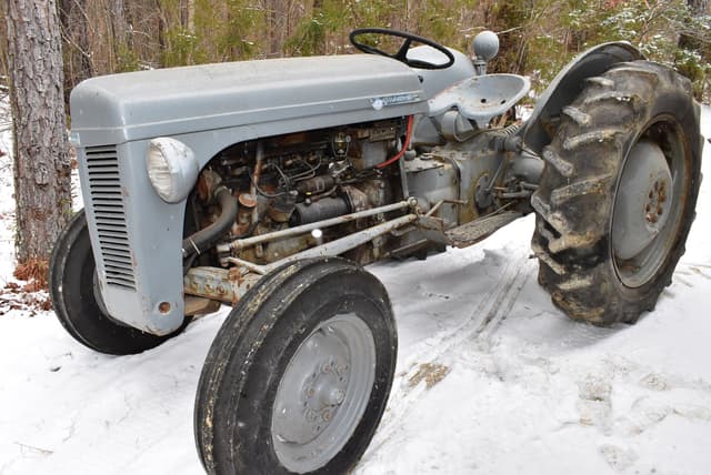 Image of Ferguson TO-30 equipment image 1