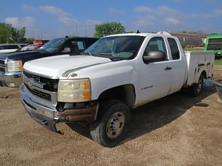 2009 Chevrolet 2500HD Equipment Image0