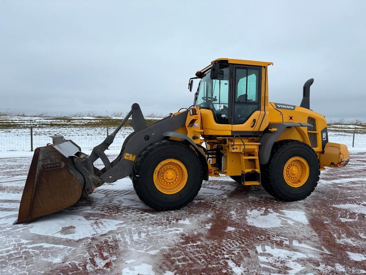 2014 Volvo L70G Equipment Image0