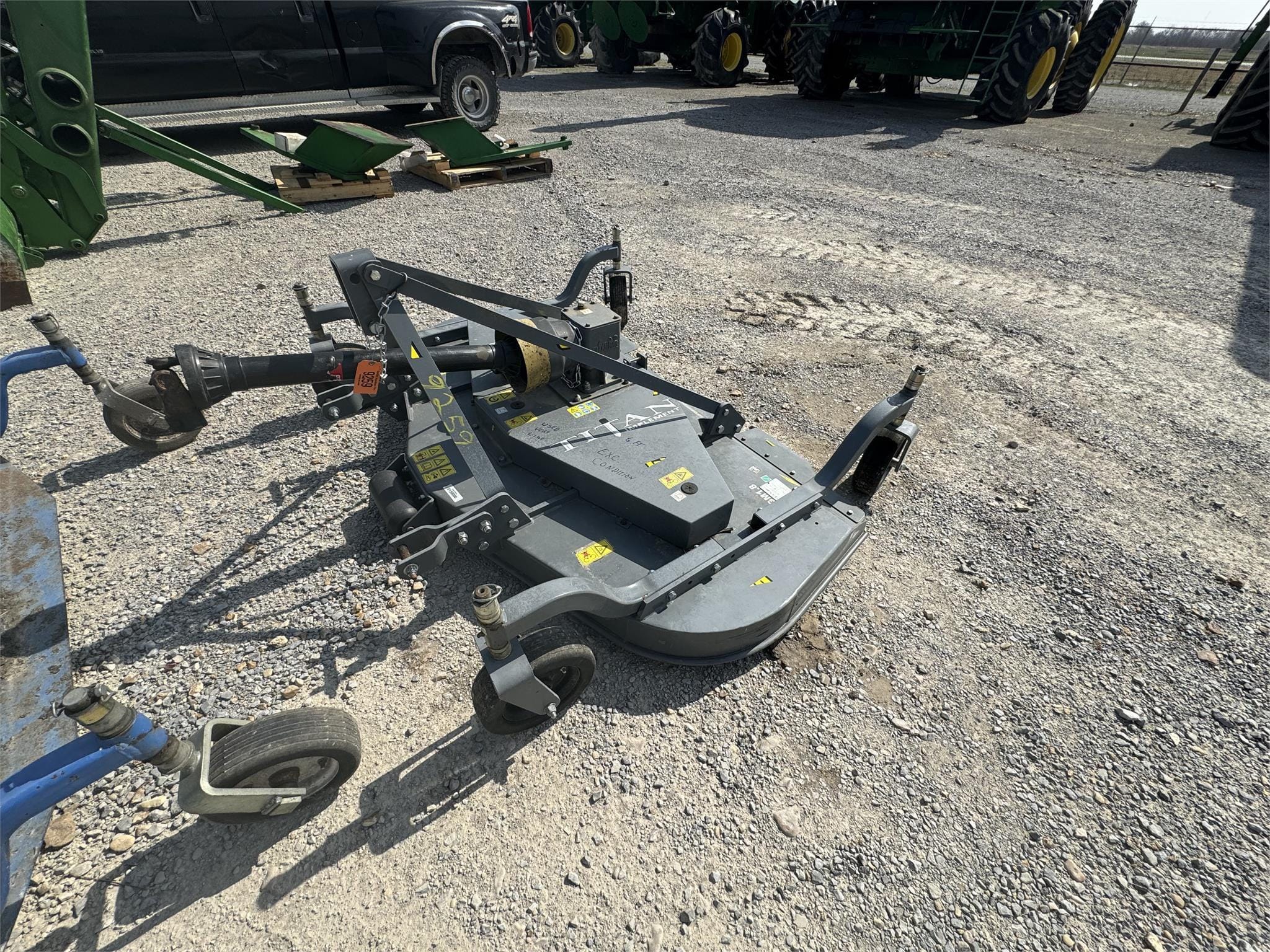 Main image Titan SGM18