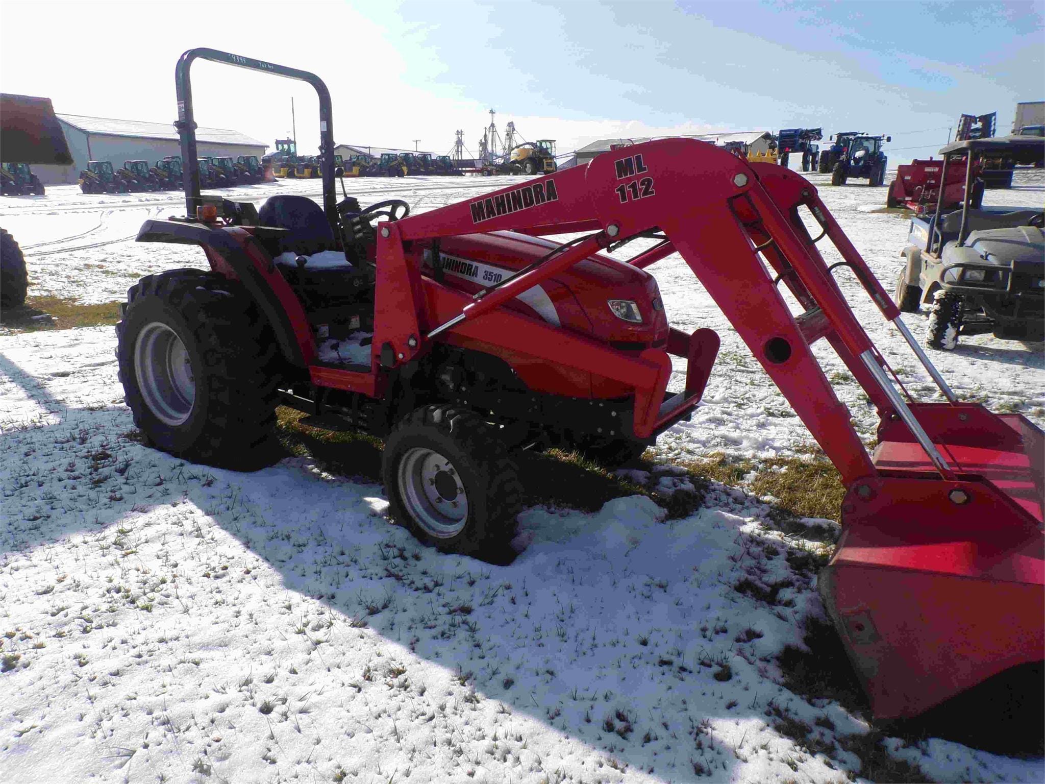 Main image Mahindra 3510