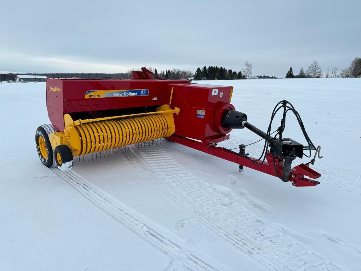 2015 New Holland BC5070 Equipment Image0