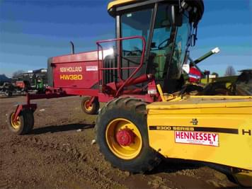 Main image New Holland HW320