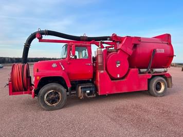 Main image Ford F-800