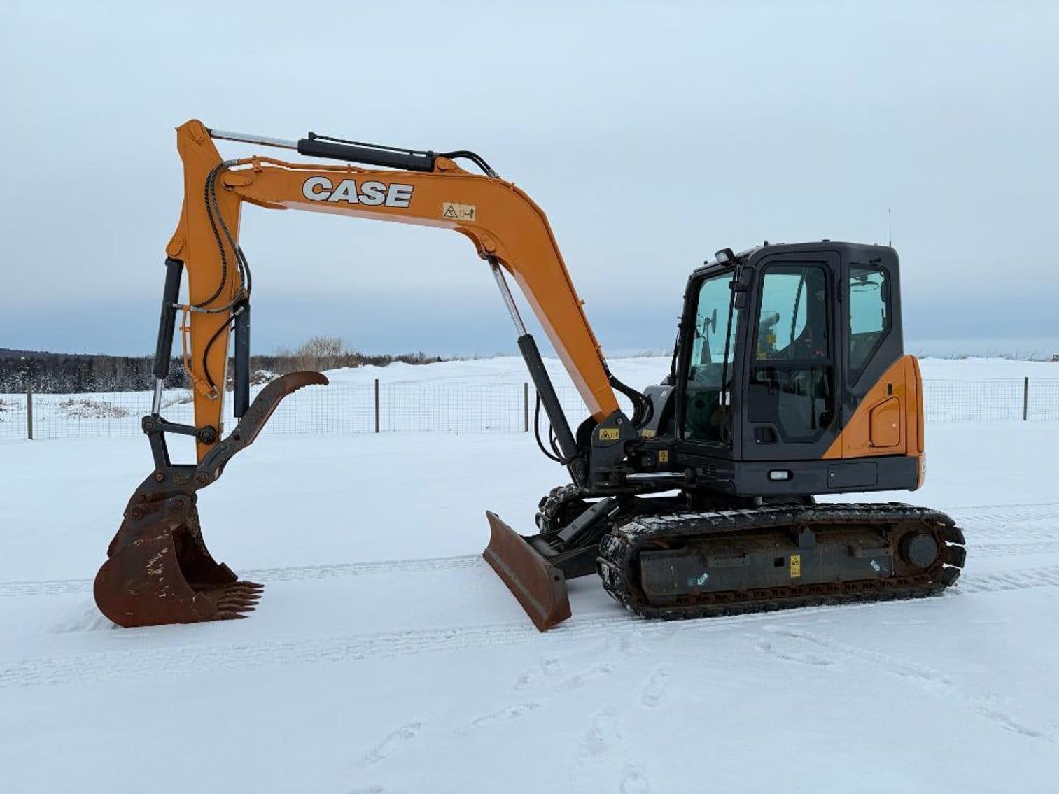 2019 Case CX80C Equipment Image0