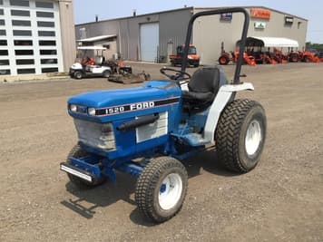 Main image Ford 1520