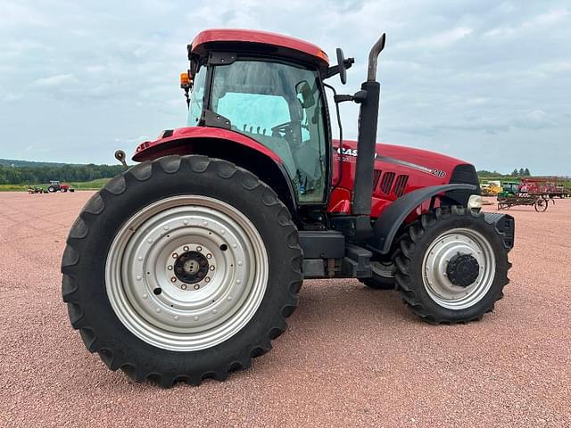 Image of Case IH Puma 210 equipment image 3