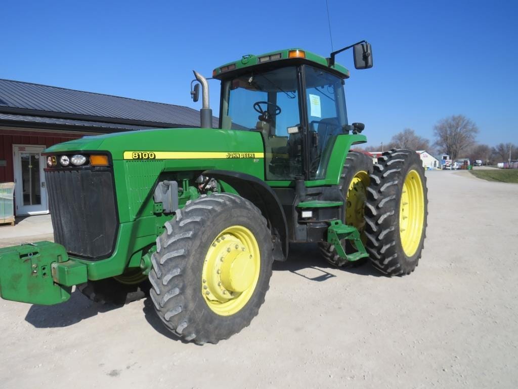 Main image John Deere 8100