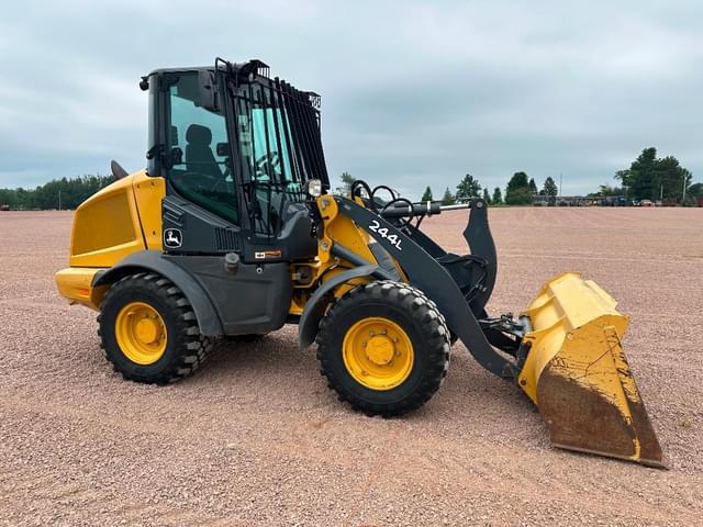 Image of John Deere 244L equipment image 2