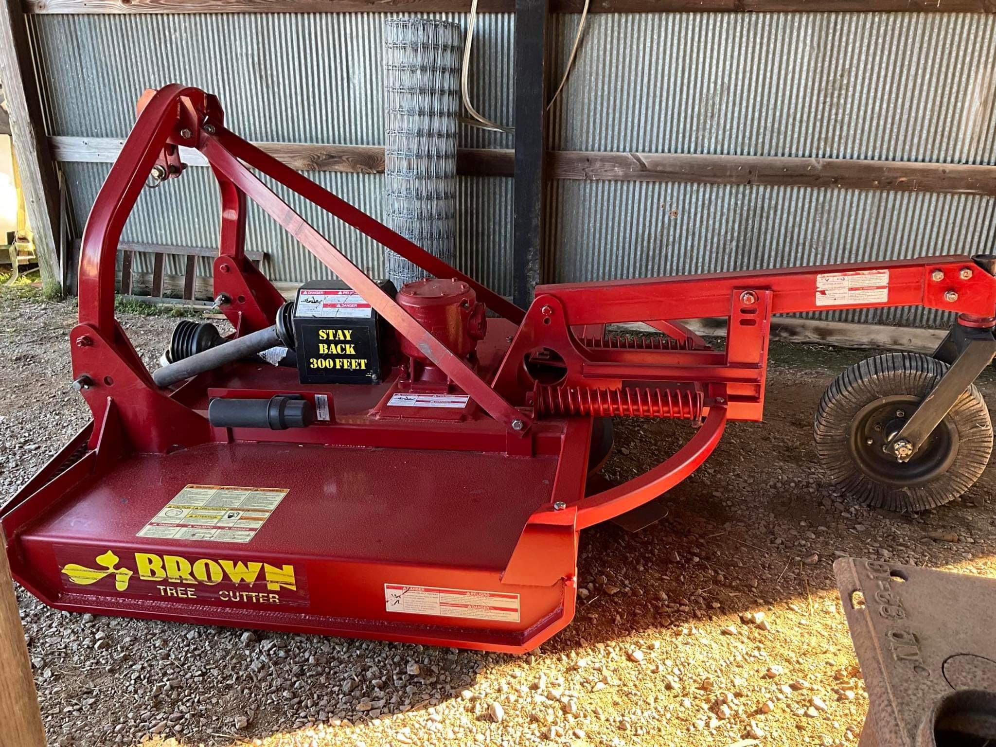 Main image Brown Tree Cutter