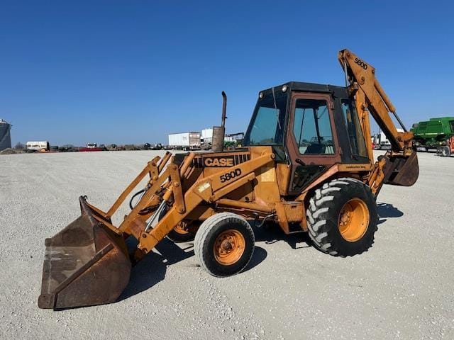 Main image Case 580D