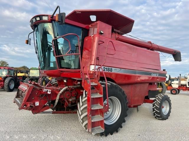 SOLD - Case IH 2188 Combines Class 5 | Tractor Zoom