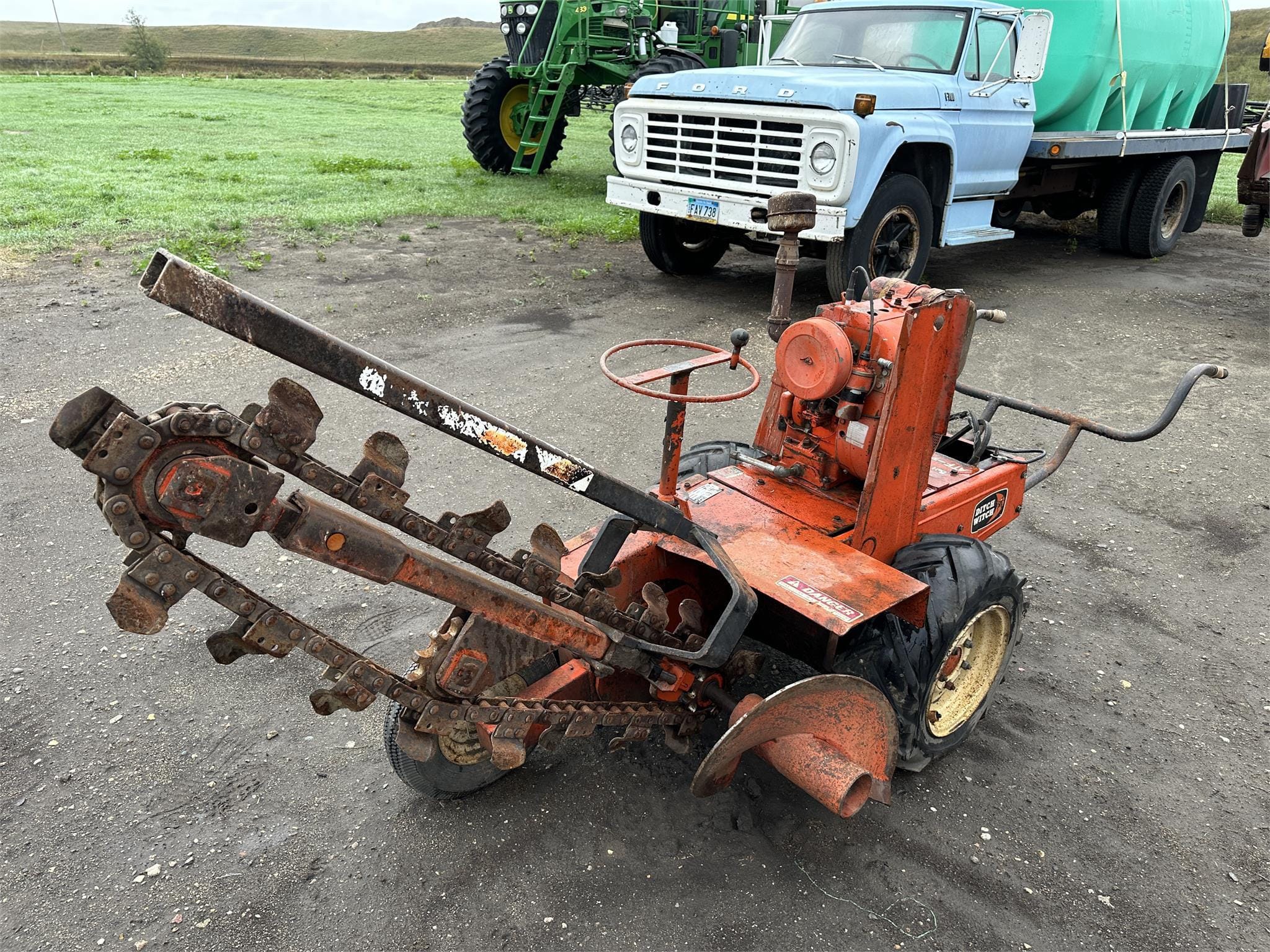 Main image Ditch Witch 1500K