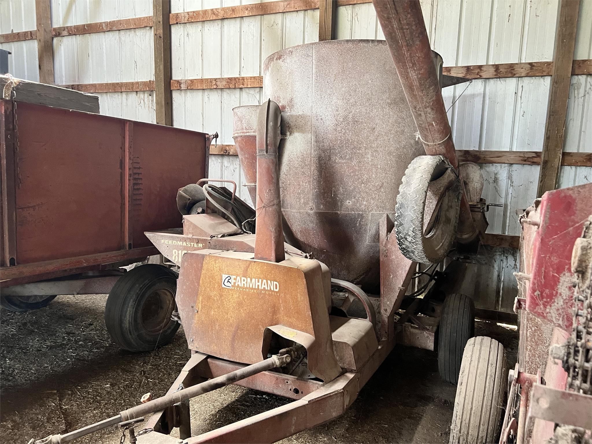 Main image Farmhand 810