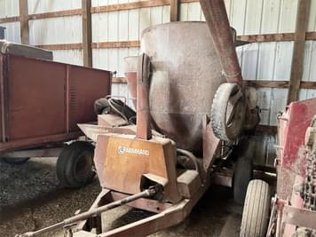 Main image Farmhand 810