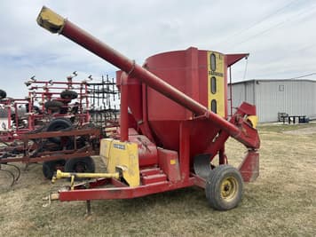 Main image Farmhand 817